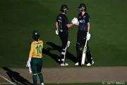 Sophie Devine’s Masterclass Seals the Deal! White Ferns Crush Proteas to Take 2-1 Lead